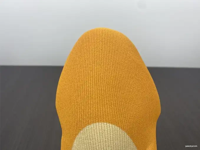 RNR Yeezy Sulfur Knit GW5353 Adidas 0527